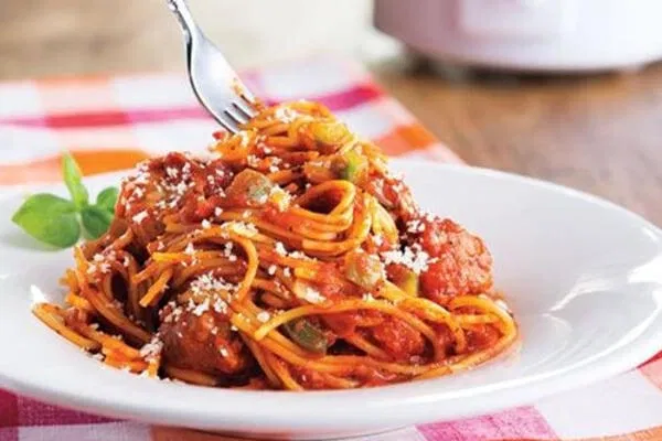 Slow Cooker Spaghetti with Chicken Sausage